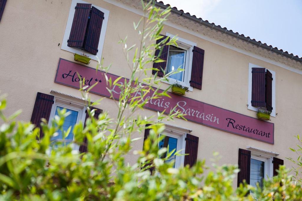 Logis Le Relais Sarrasin